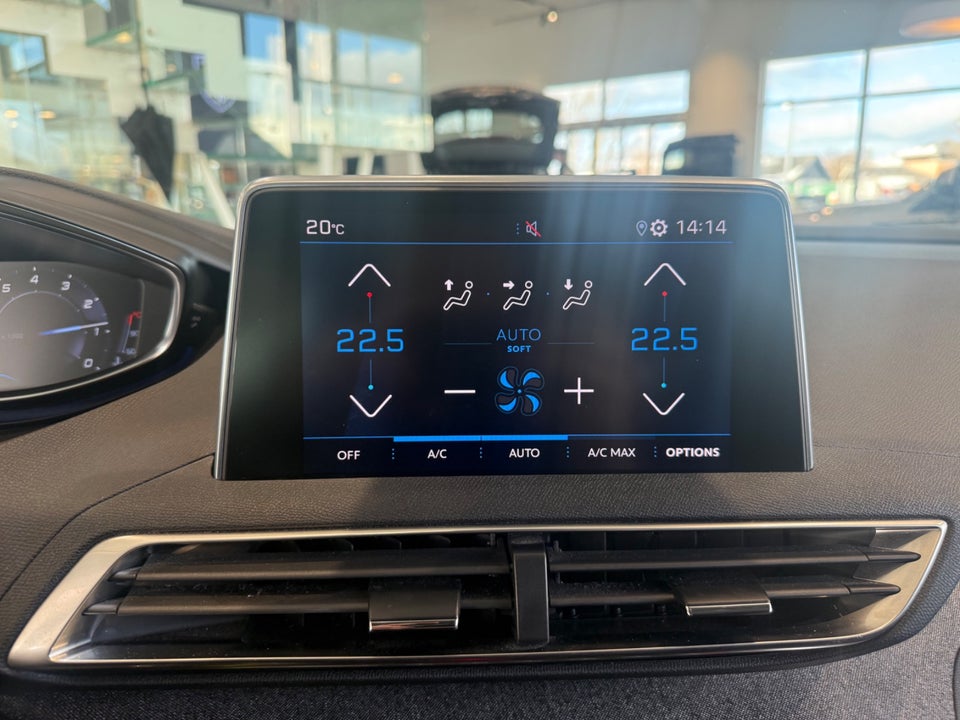 Peugeot 5008 1,2 e-THP 130 Allure 7prs 5d