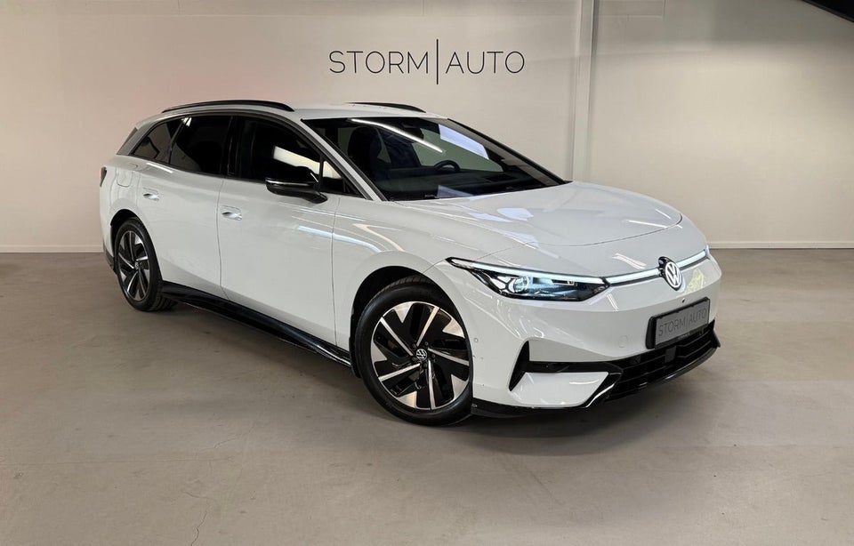 VW ID.7 77 Pro Tourer 5d