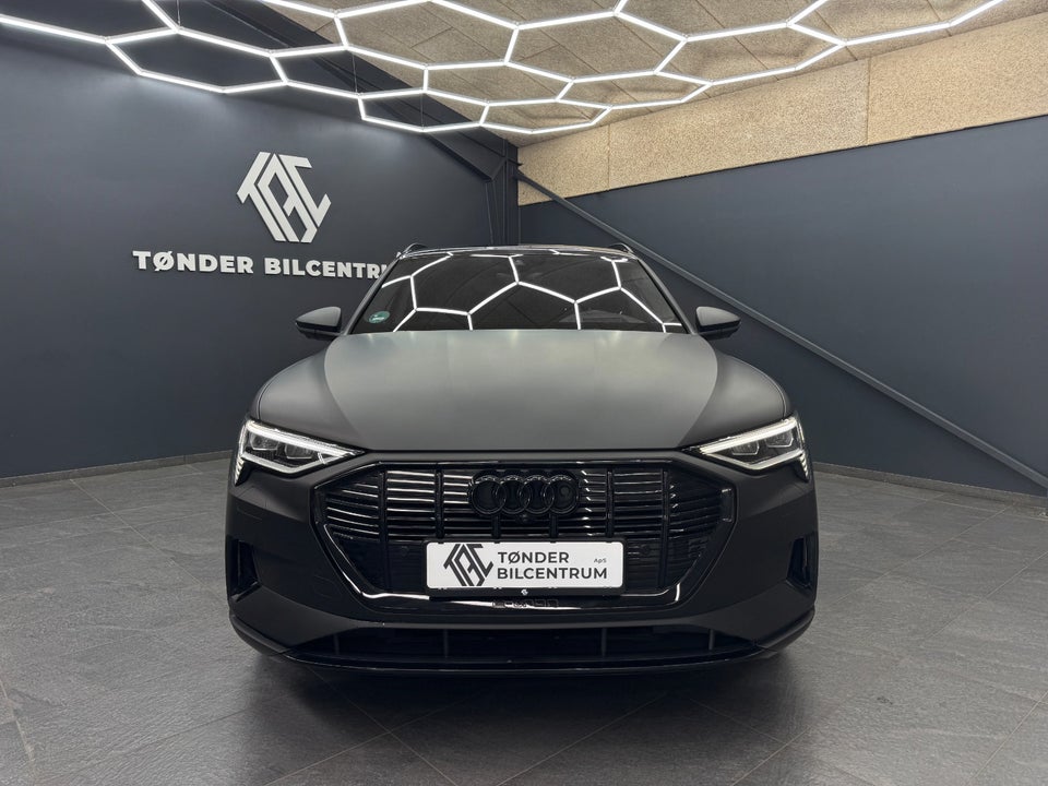 Audi e-tron 55 S-line quattro 5d