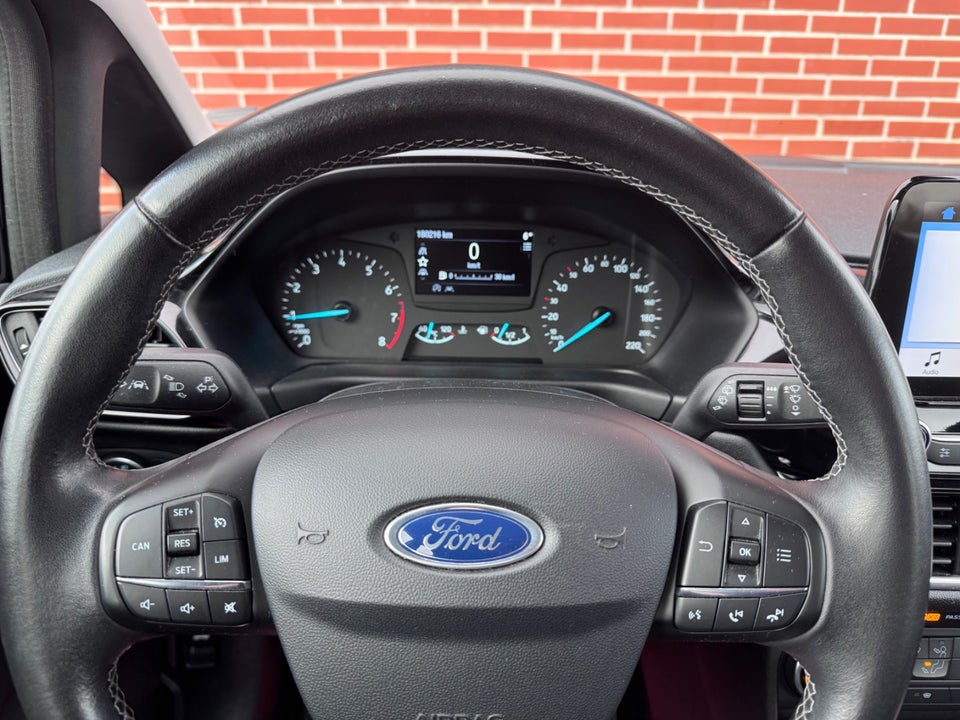 Ford Fiesta 1,0 EcoBoost Titanium 5d