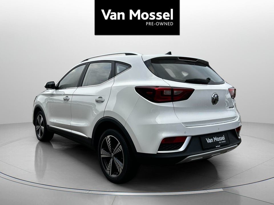 MG ZS EV Luxury 5d