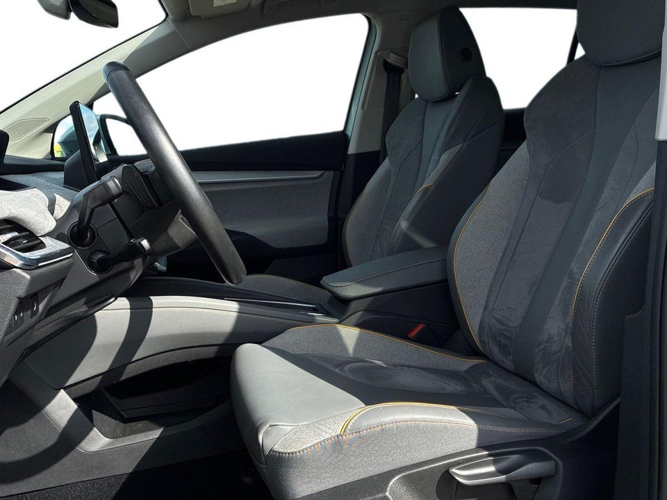 Skoda Enyaq 60 iV Lounge 5d