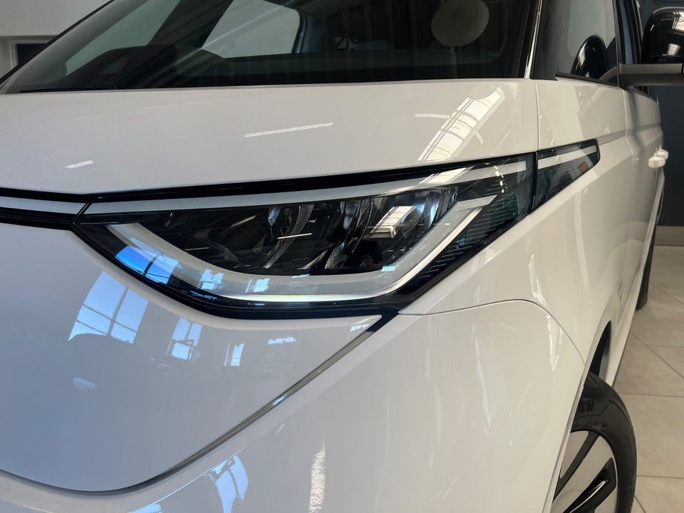 VW ID.Buzz 77 Pro SWB 5d