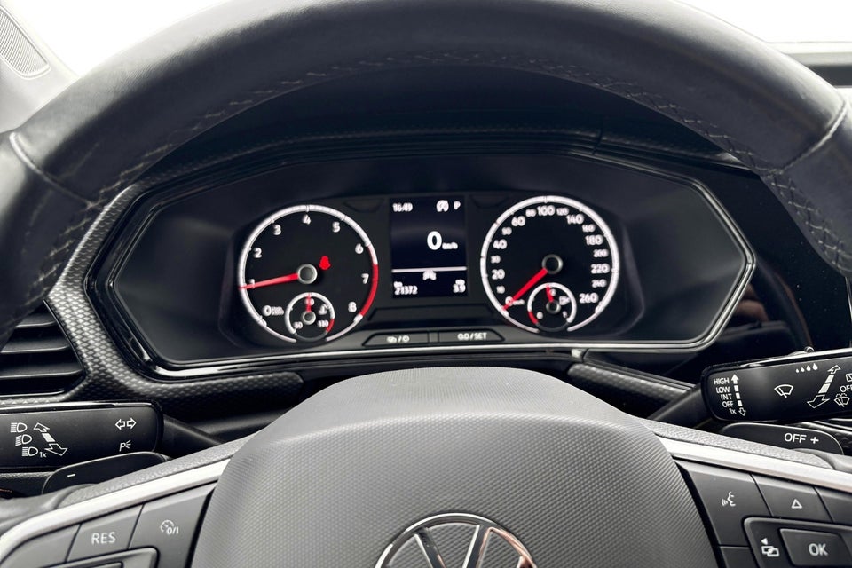 VW T-Cross 1,0 TSi 110 Life Team DSG 5d