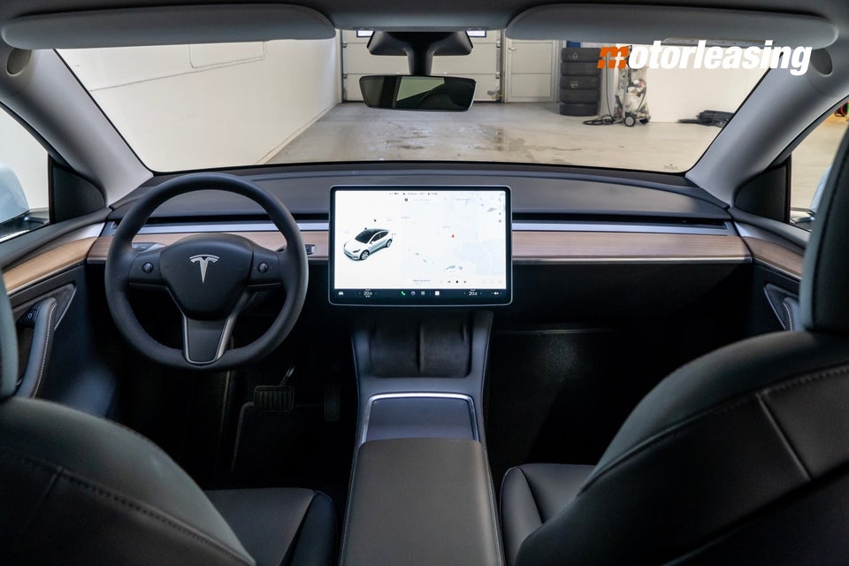 Tesla Model Y Long Range AWD 5d