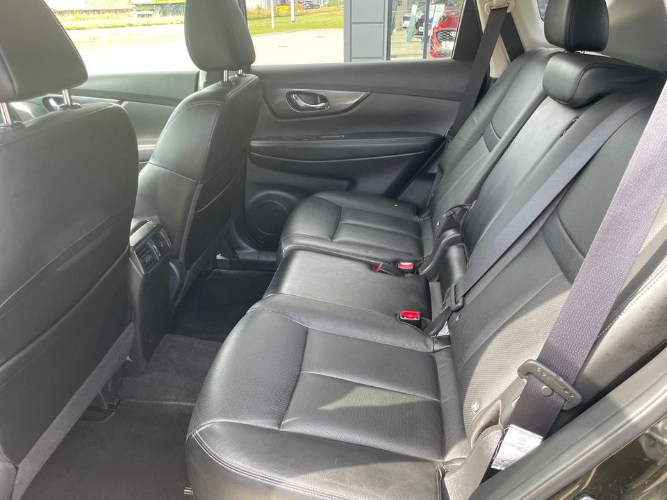 Nissan X-Trail 1,6 dCi 130 Tekna X-tr. 7prs 5d