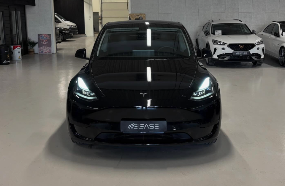 Tesla Model Y RWD 5d