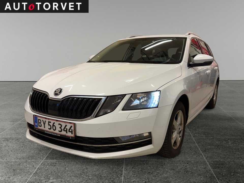 Skoda Octavia 1,6 TDi 115 Style Business Combi DSG 5d