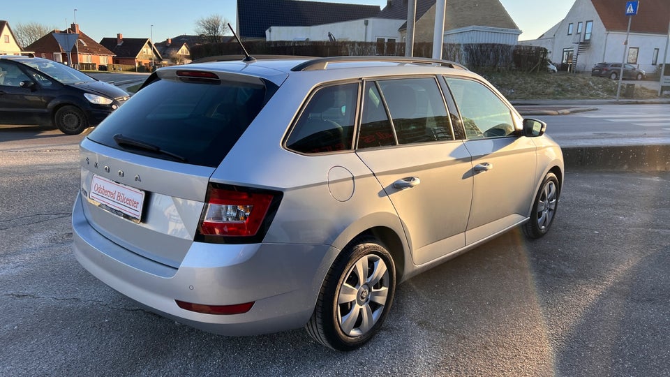 Skoda Fabia 1,0 TSi 95 Life Combi DSG 5d