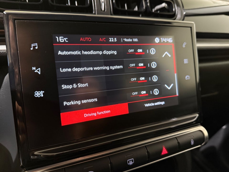 Citroën C3 1,2 PureTech 83 Shine 5d