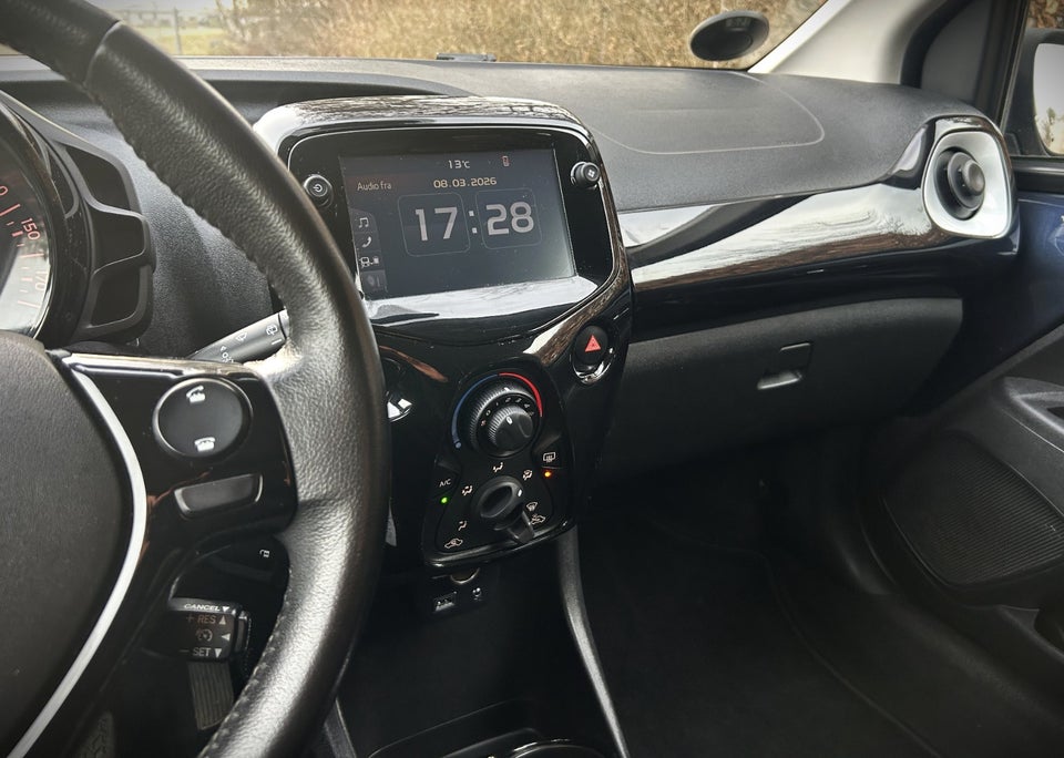 Toyota Aygo 1,0 VVT-i x-cellence 5d