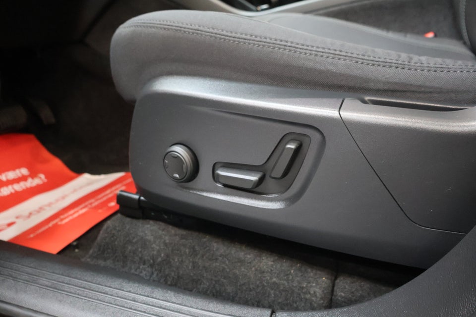 Volvo XC40 P8 ReCharge Twin Ultimate 5d