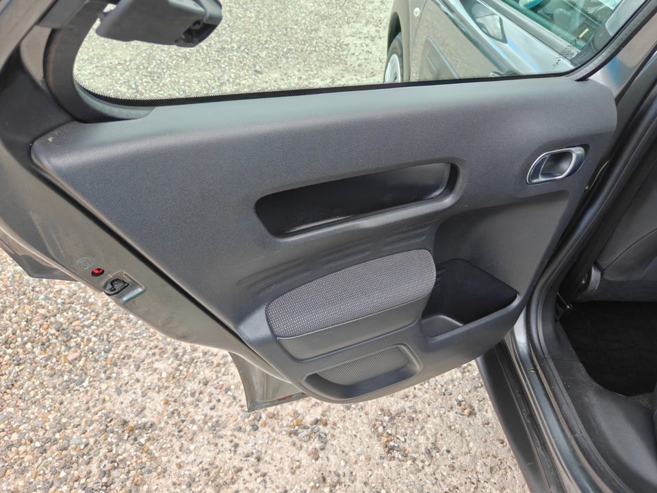 Citroën C4 Cactus 1,2 PureTech 82 Cool Comfort 5d