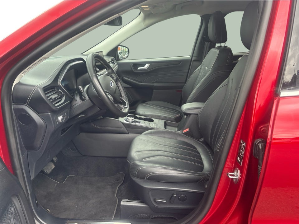 Ford Kuga 2,5 PHEV Vignale CVT 5d