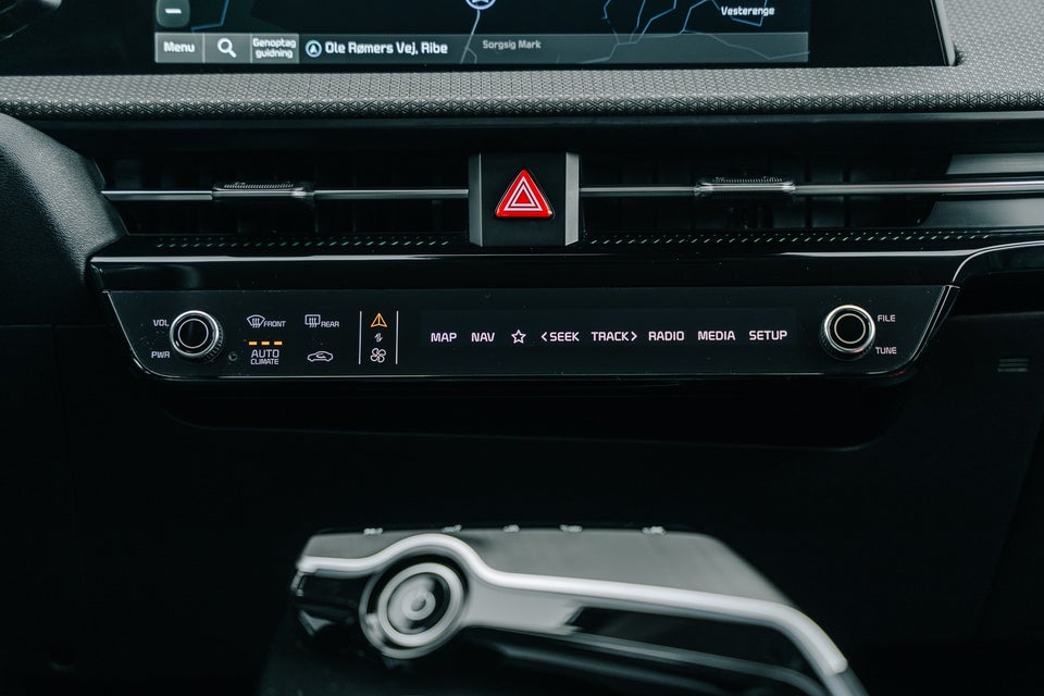 Kia EV6 77 Long Range Upgrade 5d