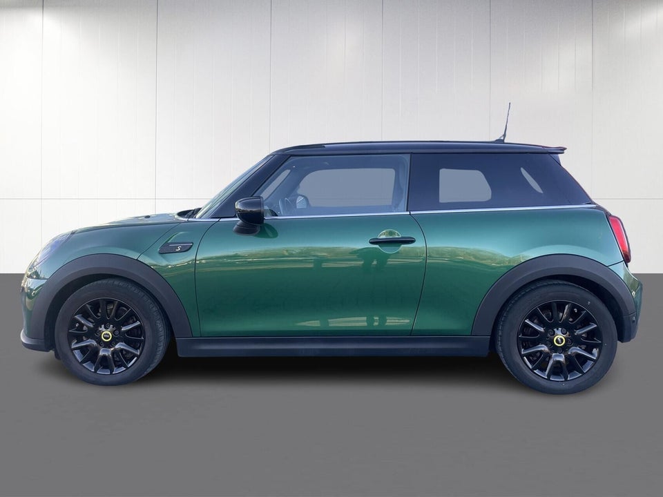 MINI Cooper SE Classic Trim 3d