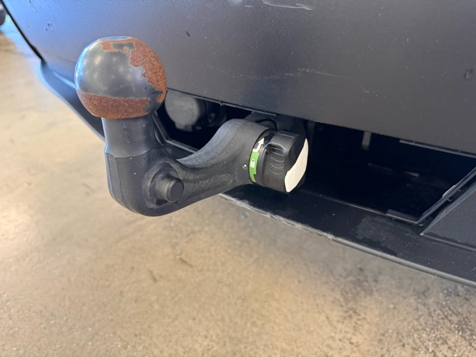 Tesla Model Y Long Range RWD 5d