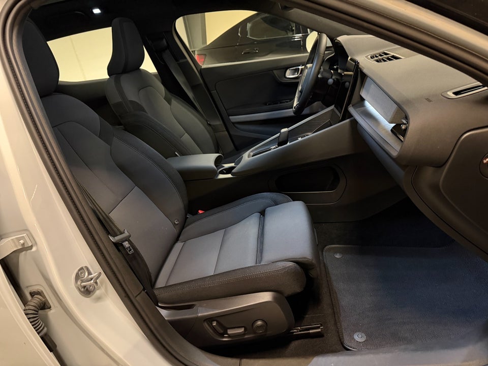 Polestar 2 Long Range AWD 5d