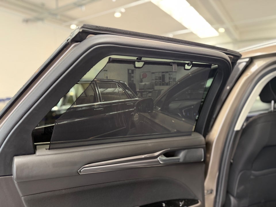 Ford Mondeo 2,0 HEV Titanium stc. CVT 5d