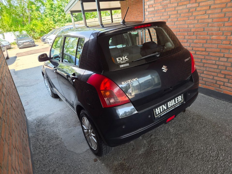 Suzuki Swift 1,3 GL-A 5d