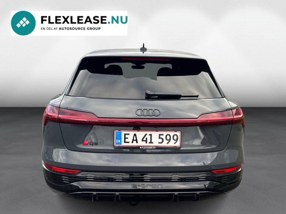 Audi Q8 e-tron 50 S-line quattro 5d