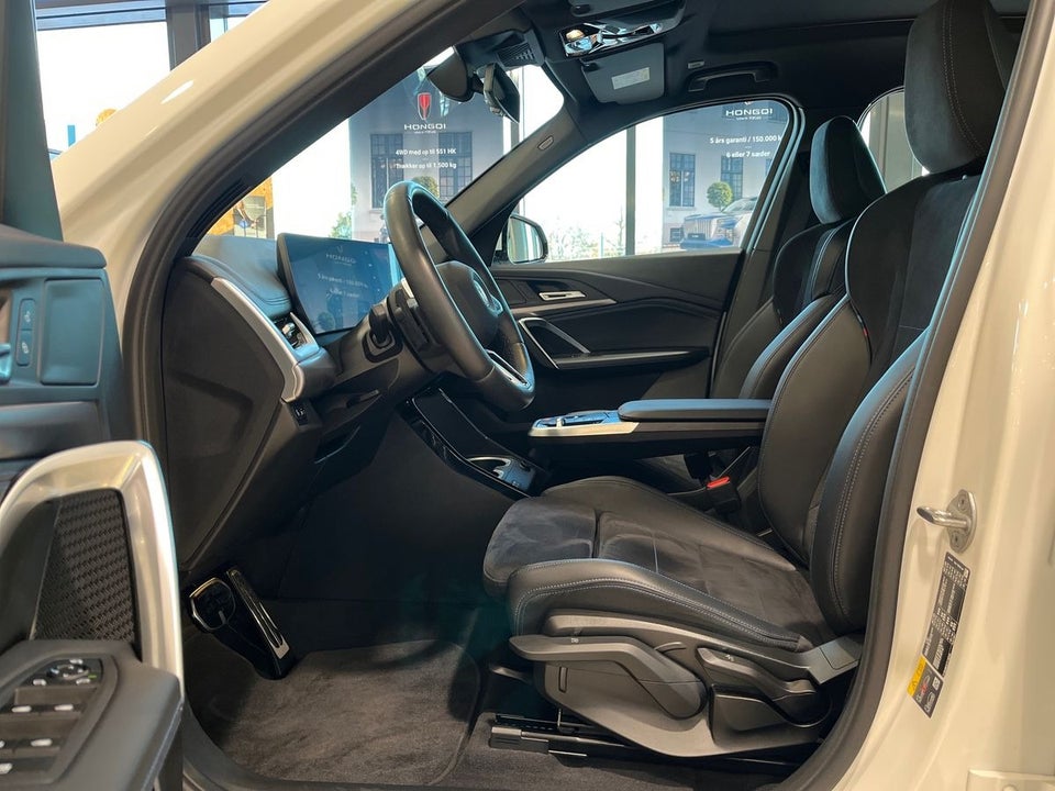 BMW iX1 eDrive20 M-Sport 5d