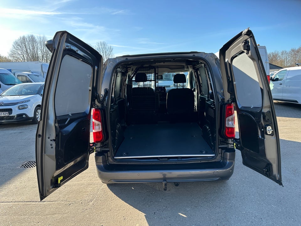 Peugeot Partner 1,5 BlueHDi 130 L1V1 Plus EAT8 Van