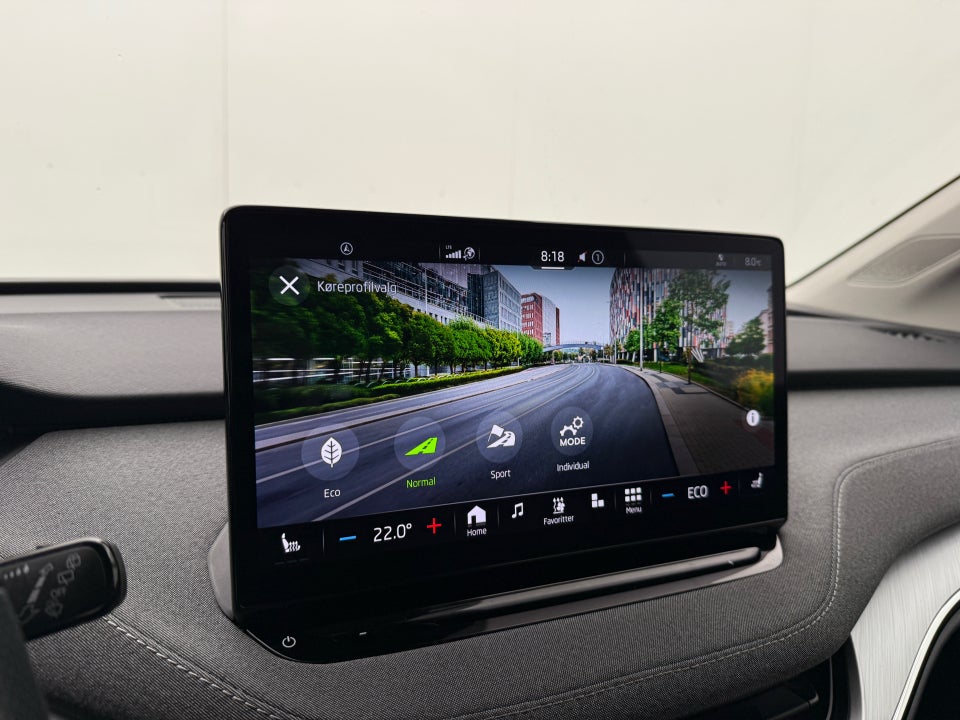 Skoda Enyaq 80 iV Loft 5d