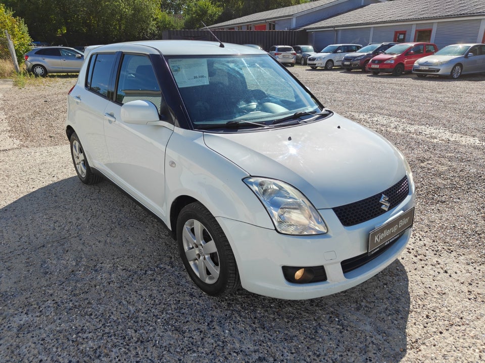 Suzuki Swift 1,5 GLX 5d
