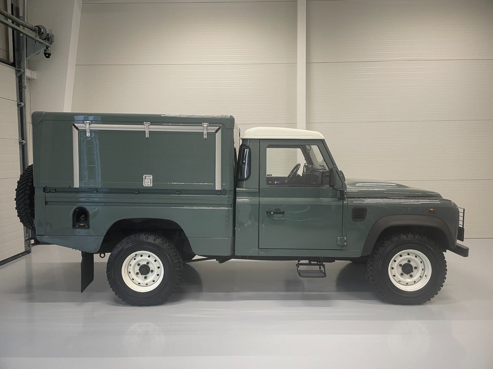 Land Rover Defender 110 2,4 Pick-up E 2d