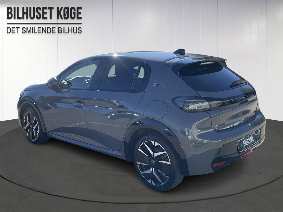 Peugeot e-208 54 GT 5d