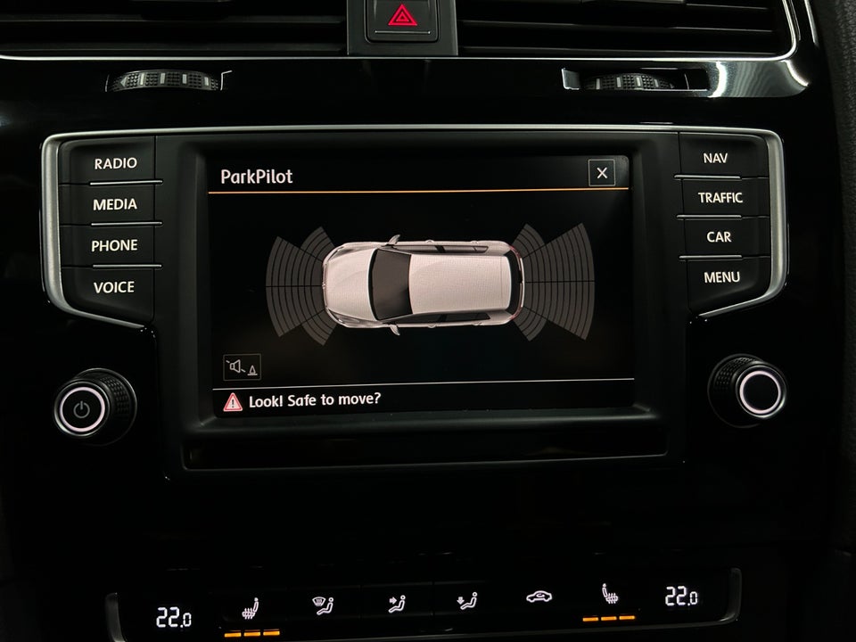 VW Golf VII 1,4 TSi 150 R-line DSG BMT 5d