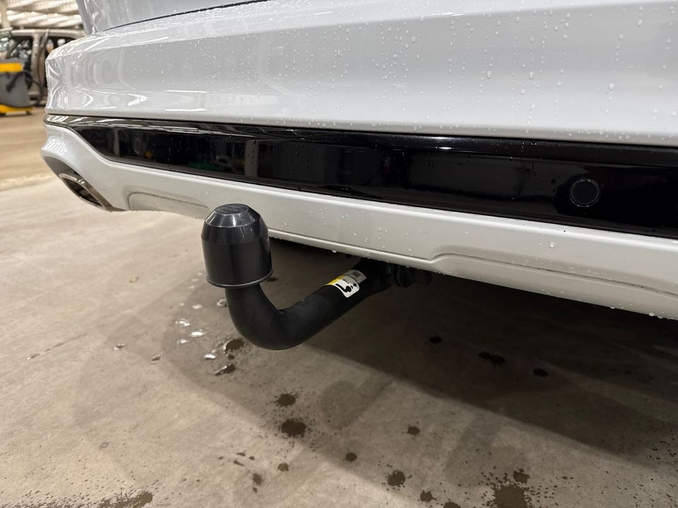 Ford Kuga 2,5 PHEV ST-Line X CVT 5d