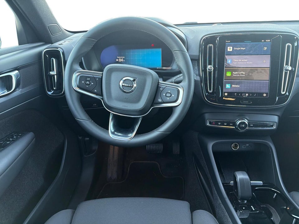 Volvo XC40 ReCharge Extended Range Plus 5d