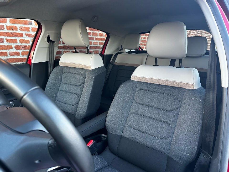 Citroën C3 1,2 PureTech 83 Shine Sport 5d