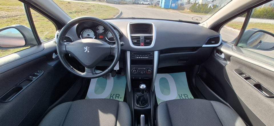Peugeot 207 1,6 HDi 92 Active 5d