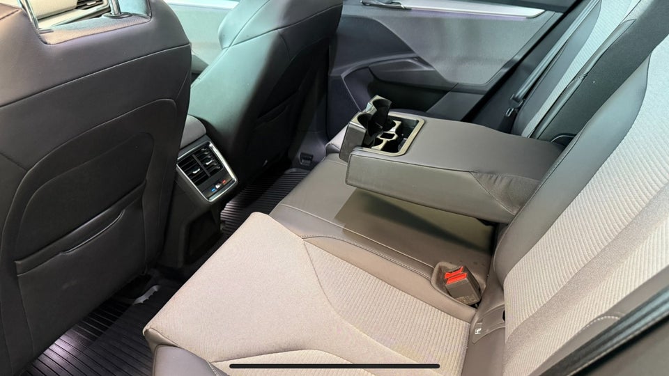 Skoda Enyaq 80 iV Loft 5d