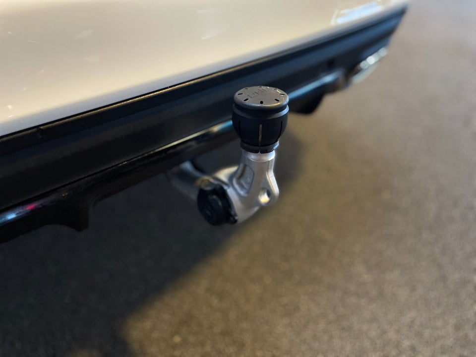 Mercedes C300 de 2,0 AMG Line Night Edition stc. aut. 5d