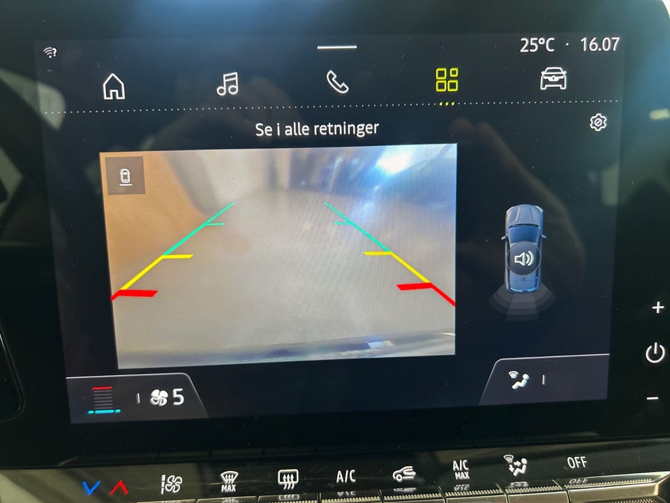 Renault Megane E-Tech 60 Equilibre 5d
