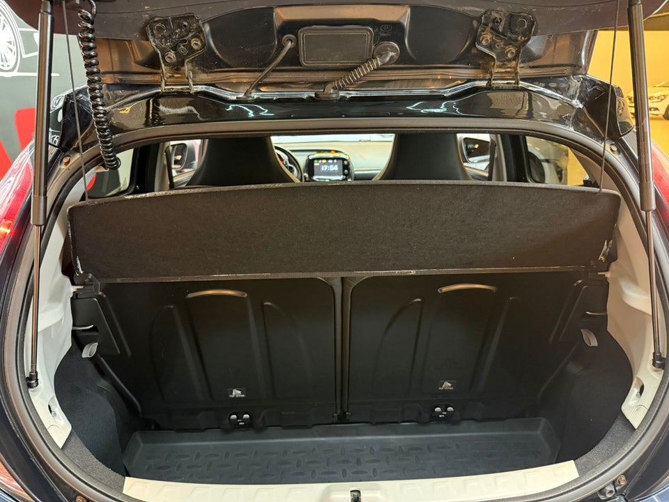 Toyota Aygo 1,0 VVT-i x-cellence 5d