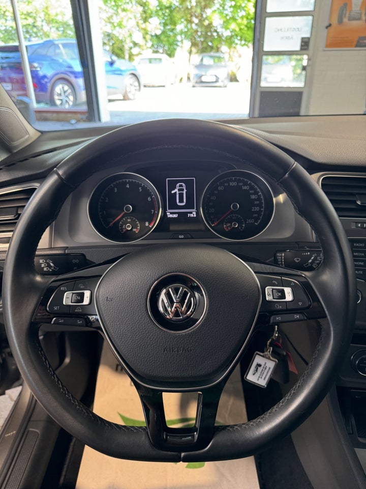 VW Golf VII 1,4 TSi 125 Style Variant BMT 5d