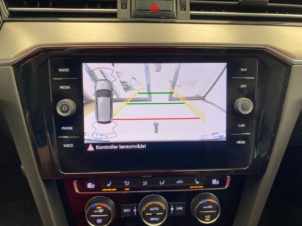 VW Passat 1,5 TSi 150 Elegance+ Variant DSG 5d