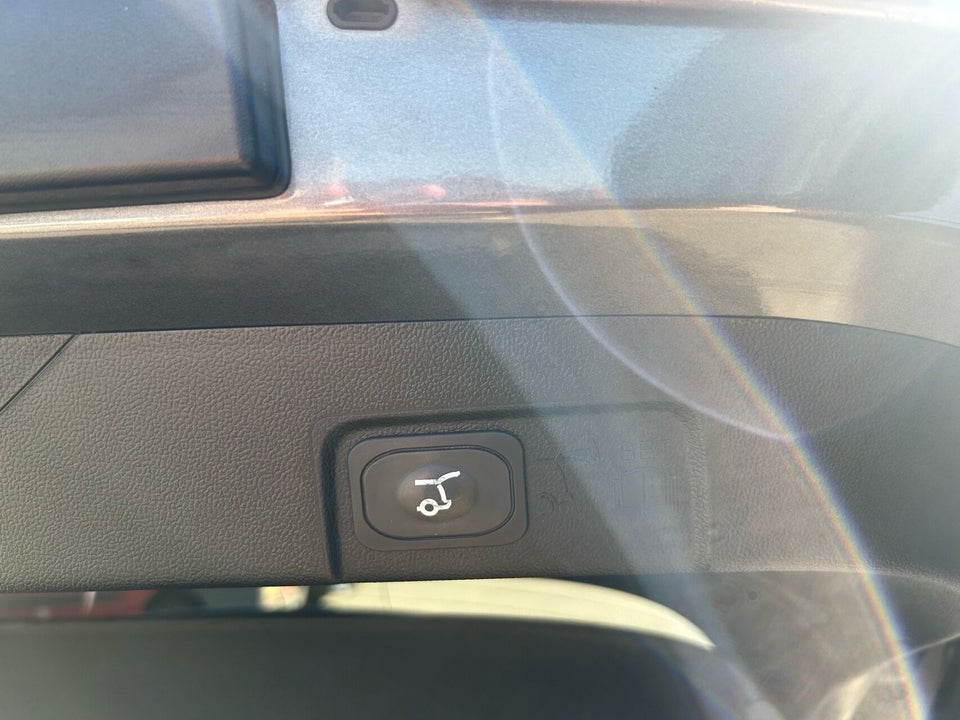 Ford Puma 1,0 EcoBoost mHEV ST-Line X 5d