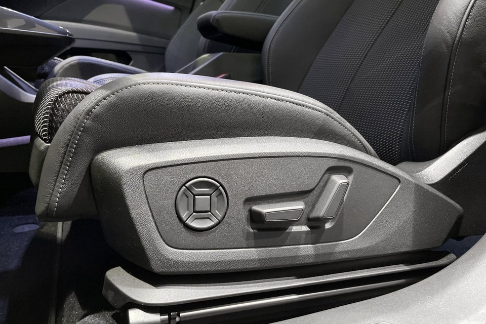 Audi Q4 e-tron 45 S-line Edition 5d