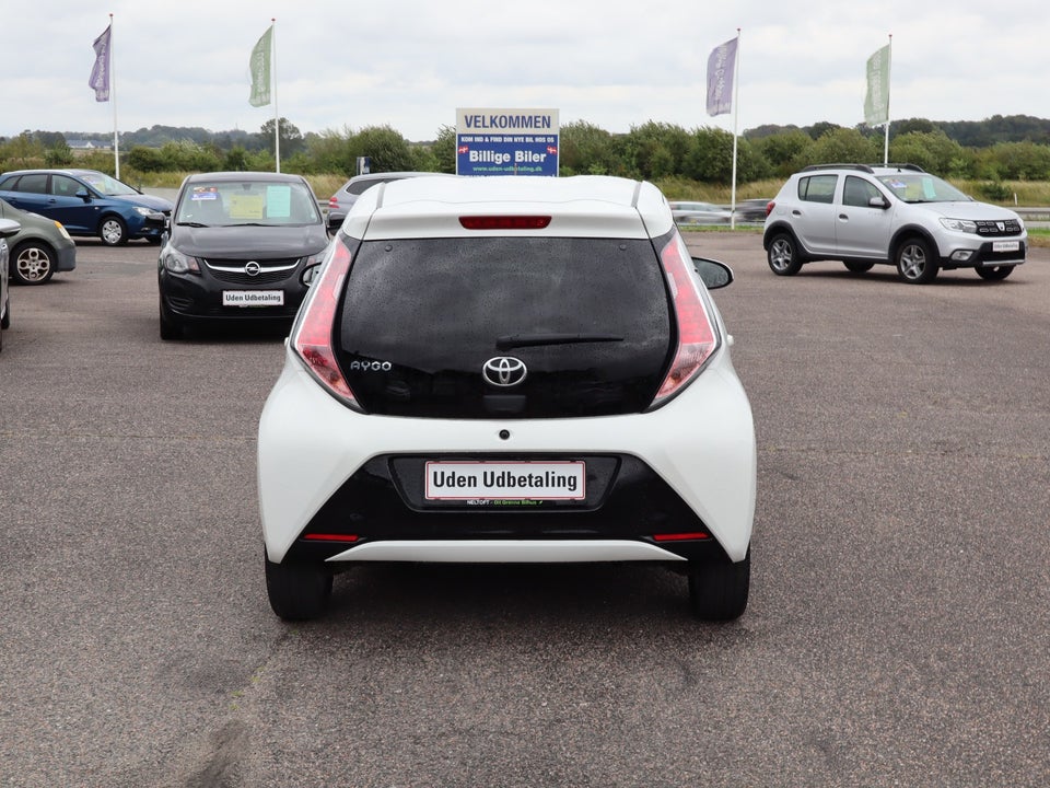 Toyota Aygo 1,0 VVT-i x-clusiv 5d