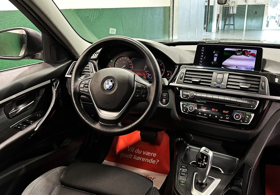 BMW 320d 2,0 Touring aut. 5d