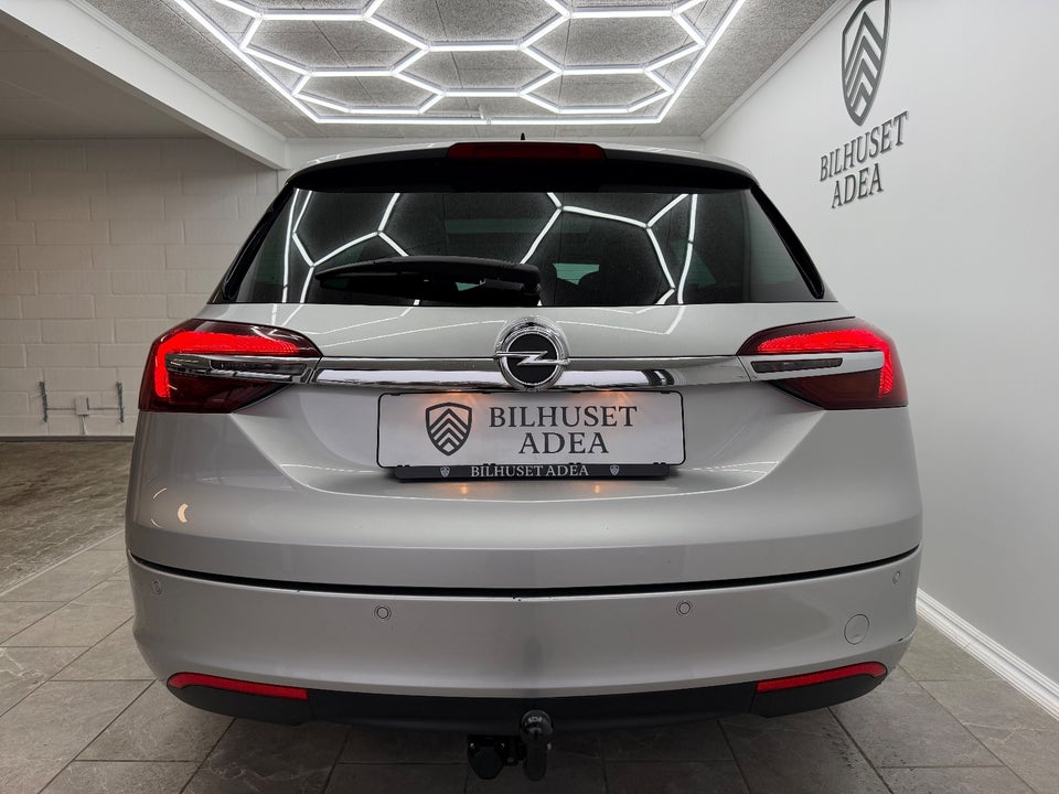 Opel Insignia 2,0 CDTi 140 Cosmo Sports Tourer eco 5d