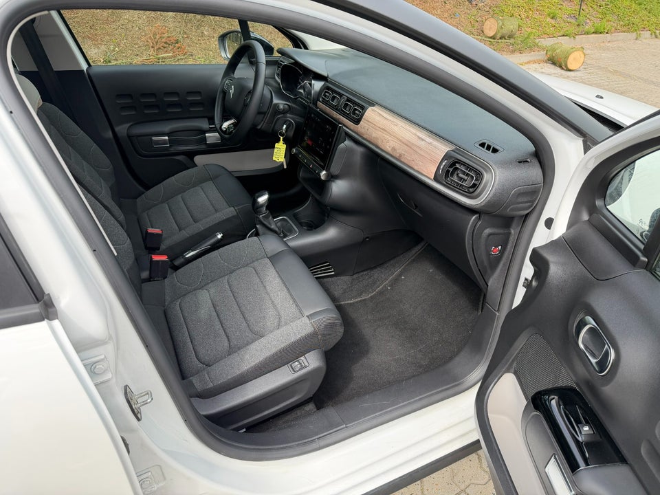 Citroën C3 1,2 PureTech 83 Impress Van 5d