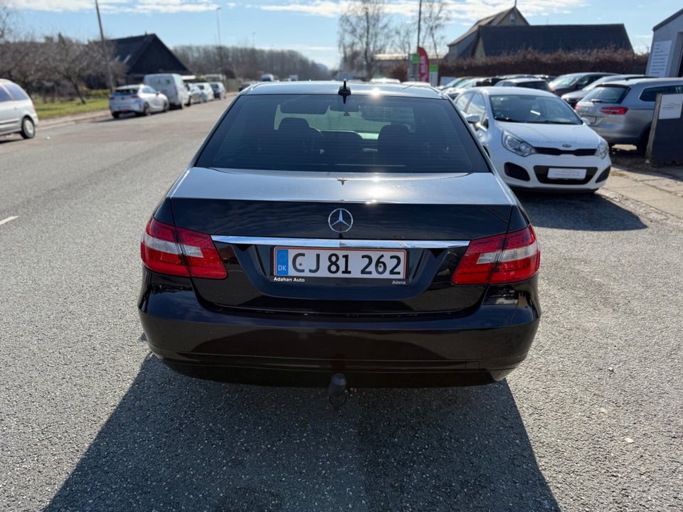 Mercedes E200 2,2 CDi aut. BE 4d