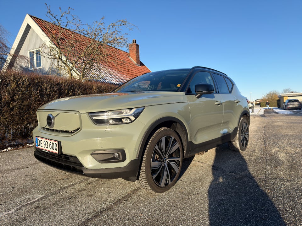 Volvo XC40 P8 ReCharge Twin Pro 5d